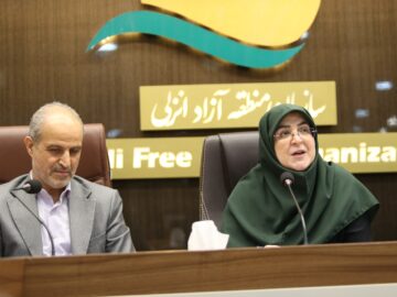 دولت چهاردم مانع اجرای برنامه‌هایی شد که می‌توانست انسجام اجتماعی کشور را به چالش بکشد
