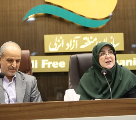 دولت چهاردم مانع اجرای برنامه‌هایی شد که می‌توانست انسجام اجتماعی کشور را به چالش بکشد
