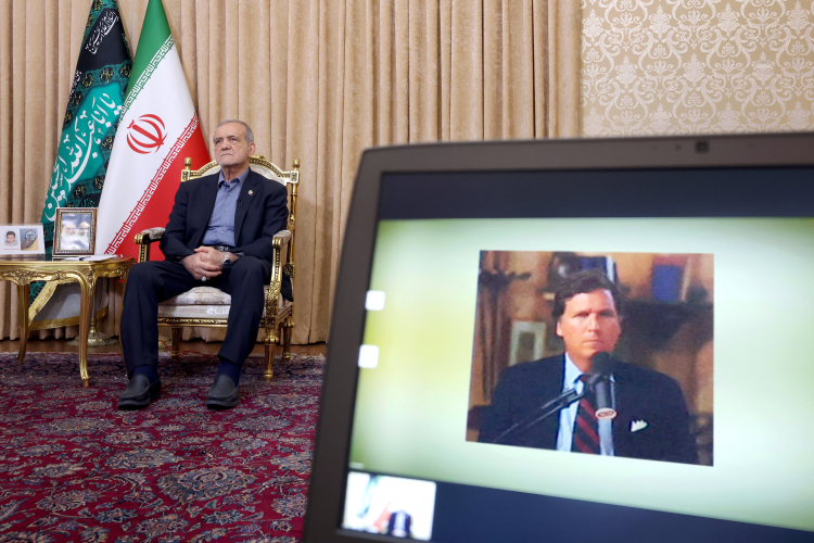 گفت‌وگوی رییس‌جمهور با تاکر کارلسون: «ما با مذاکره مشکلی نداریم»